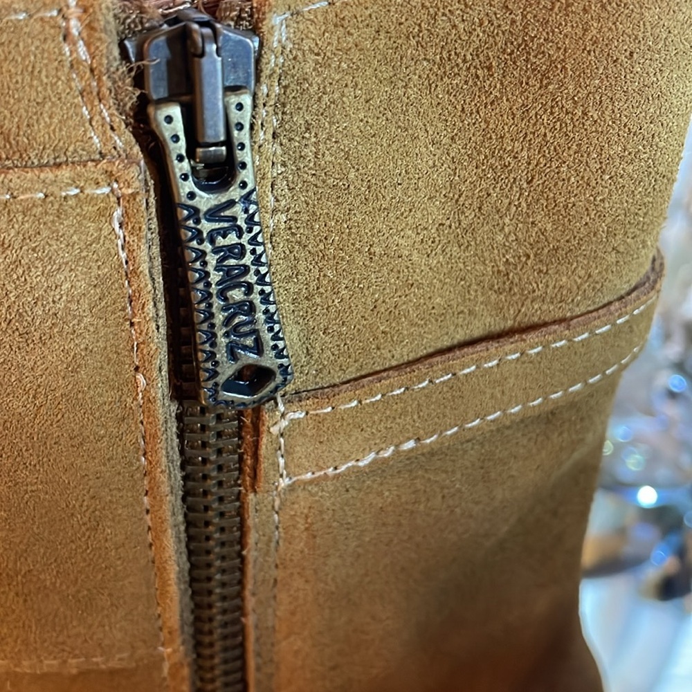 Sundance + Vera Cruz mid-calf suede boots. Lace-up & Embroidered 40 (9.5-10) NWT - Picture 6 of 9